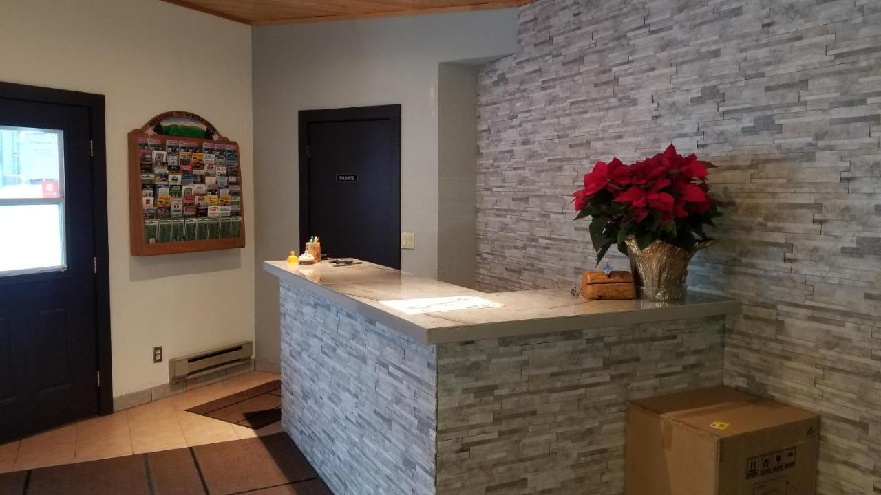 Valley Hi Hotel フレイザー エクステリア 写真